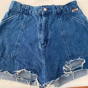 High wasted shorts